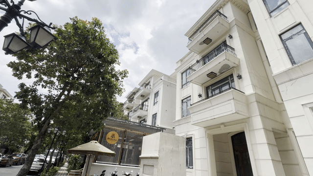 Mua bán Nhà ở Quận 1 Tp Hồ Chí Minh diện tích 325 m² giá 490 tỷ