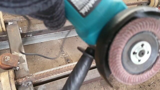 Máy mài góc Makita Xanh đen Mới 100%. Mua bán Đồ chuyên dụng, Giống nuôi trồng tại Huyện Thống Nhất Đồng Nai được đăng bởi Điện Thủy Khí  hình 1