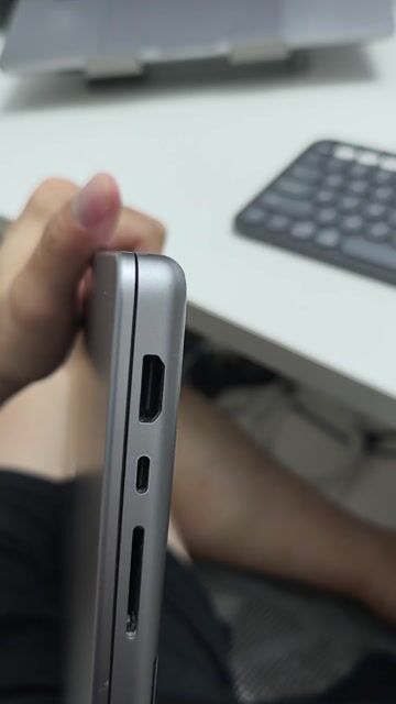 Apple MacBook Pro M1 Pro 16GB/512GB . Mua bán Laptop tại Quận Hà Đông Hà Nội được đăng bởi Nguyen Linh hình 1
