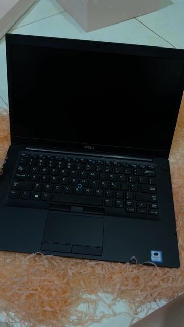 em có Lap Dell core i7 ram 16gb, xách tay Mỹ. Mua bán Laptop tại Thành phố Thủ Đức Tp Hồ Chí Minh được đăng bởi Xe cũ bé Trâm hình 1