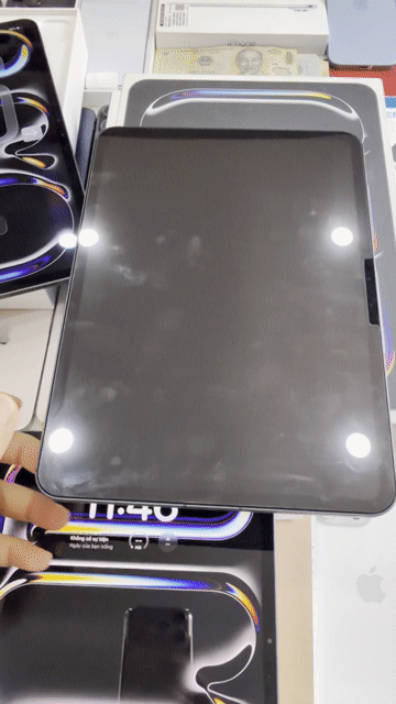 iPad Pro 11in M5 256GB + 5G P100 Sạc 4 Lần BH01/27. Mua bán Máy tính bảng tại Thành phố Thủ Đức Tp Hồ Chí Minh được đăng bởi Táo Uy Tín Chuyên Cung Cấp Sỉ Và Lẻ Tuyển Công Tác Viên hình 1
