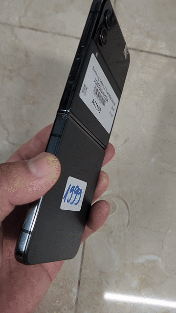 Samsung Galaxy Z Flip 4 256GB Đen. Mua bán Điện thoại tại Huyện Bình Chánh Tp Hồ Chí Minh được đăng bởi Thảo Samsung hình 1