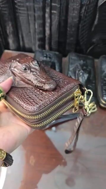 Ví cầm tay Unisex Da cá sấu. Mua bán Túi xách tại Huyện An Phú An Giang được đăng bởi THẮNG ĐỒ DA hình 1