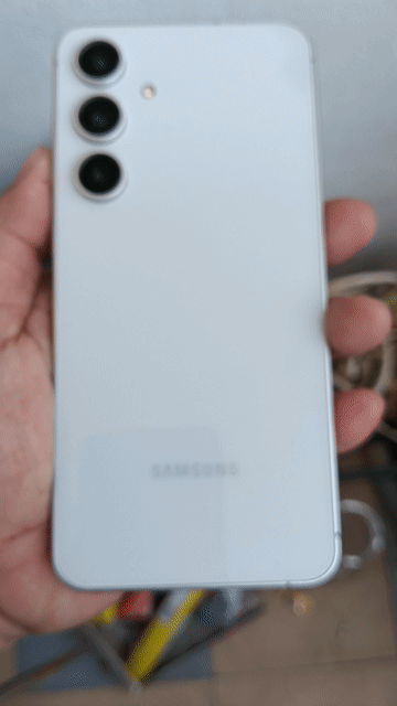 Samsung S24 FE 256GB Trắng 99% chính hãng. Mua bán Điện thoại tại Quận Hải Châu Đà Nẵng được đăng bởi hoài An  hình 1
