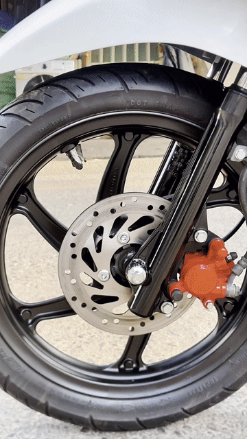 Honda Vision FI 110cc 2018 Trắng. Mua bán Xe máy tại Quận 12 Tp Hồ Chí Minh được đăng bởi Lâm Tuyết Mai hình 1