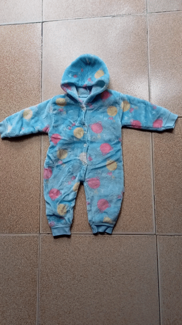 JUMPSUIT BÉ Lông mềm mịn. Mua bán Mẹ và bé tại Thị xã Điện Bàn Quảng Nam được đăng bởi Đồ Thanh Lý 2hand hình 1