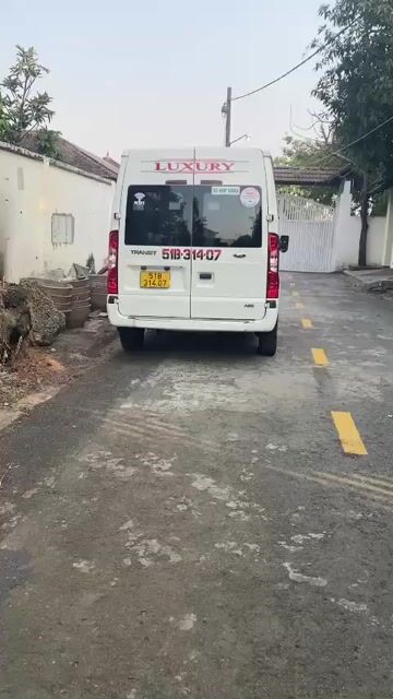 Xe khách Ford Transit 16 chỗ Trắng Đã sử dụng. Mua bán Phương tiện khác tại Quận 12 Tp Hồ Chí Minh được đăng bởi Khanh Loc hình 1