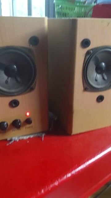 Cặp loa nghe nhạc hay,20w. Mua bán Tivi, Âm thanh tại Huyện Vĩnh Thạnh Cần Thơ được đăng bởi Vitinu hình 1