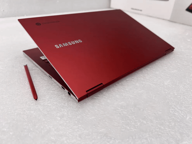 Samsung ChromeBook XE930 màn 4k cảm ứng gập 360 độ. Mua bán Laptop tại Quận 12 Tp Hồ Chí Minh được đăng bởi LaptopNSC hình 1