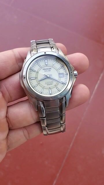 Đồng hồ roox seiko titanium Bạc Nam. Mua bán Đồng hồ tại Thị xã Kinh Môn Hải Dương được đăng bởi Phạm Thành  hình 1