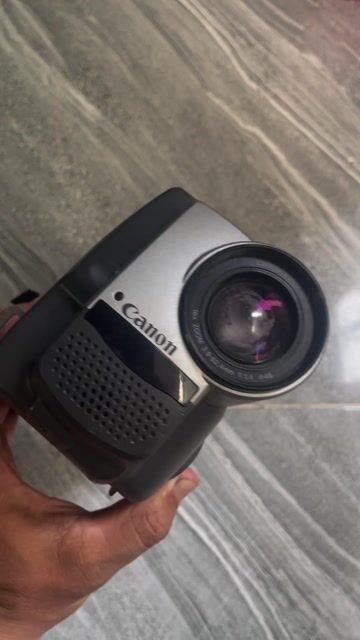 Máy quay phim Canon ES4000V Xám. Mua bán Máy ảnh, Máy quay tại Quận 8 Tp Hồ Chí Minh được đăng bởi Huynh tiền  hình 1
