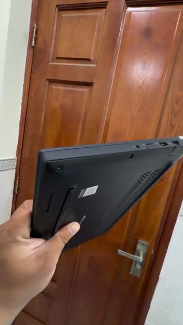 Latitude E7280 Core i7-7600U/8GB/256GB. Đẹp 99%. Mua bán Laptop tại Quận Gò Vấp Tp Hồ Chí Minh được đăng bởi Bình Ipad  hình 1