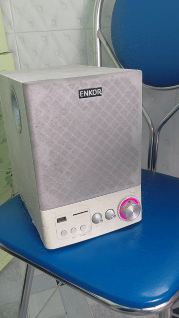 Loa ENKOR E900. Mua bán Tivi, Âm thanh tại Quận 7 Tp Hồ Chí Minh được đăng bởi Mua Điện Thoại Cũ hình 1