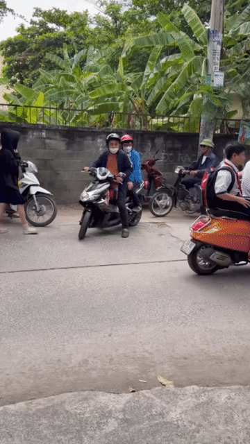 Mua bán Nhà ở Huyện Bình Chánh Tp Hồ Chí Minh diện tích 128 m² giá 6,3 tỷ