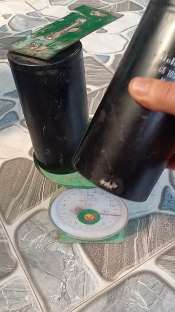 Tụ điện Nichicon 100.000uf 80V . Mua bán Linh kiện (RAM, Card...) tại Thành phố Rạch Giá Kiên Giang được đăng bởi Quách Luật hình 1