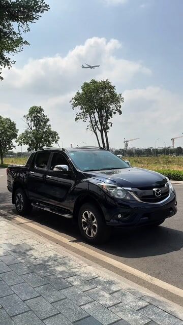 Mazda BT50 2018 4x2 ATH 58.000km Xanh đen. Mua bán Ô tô tại Thành phố Thủ Đức Tp Hồ Chí Minh được đăng bởi EM TIẾNG hình 1