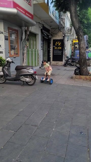 Bán xe cân bằng. Mua bán Xe điện tại Quận 3 Tp Hồ Chí Minh được đăng bởi Hoàng Vũ Mobile hình 1