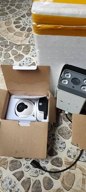 Camera V380 Trắng Giám sát nhà kho. Mua bán Máy ảnh, Máy quay tại Huyện Long Điền Bà Rịa - Vũng Tàu được đăng bởi Nguyễn Huy hình 1