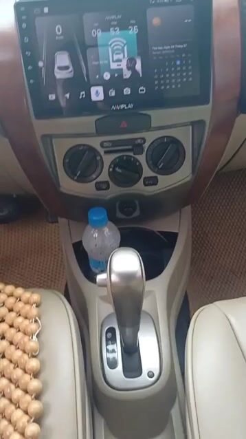 Xe 7 chỗ 2011 - 150000 km. Mua bán Ô tô tại Thành phố Dĩ An Bình Dương được đăng bởi QUỐC HUY hình 1