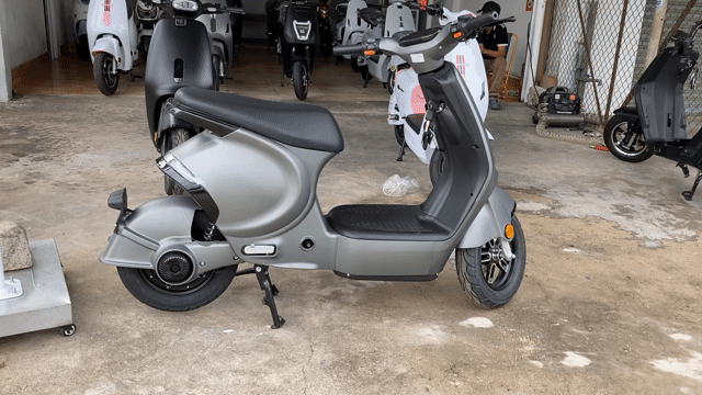Xe máy điện VC mới 100%. Mua bán Xe máy tại Thành phố Thủ Đức Tp Hồ Chí Minh được đăng bởi Nguyen Cuong hình 1