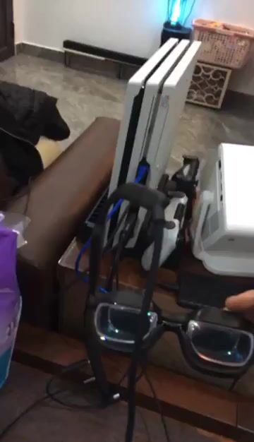 Kính thực tế ảo XREAL OLED Đen. Mua bán Thiết bị đeo thông minh tại Huyện An Lão Hải Phòng được đăng bởi B. V. Ngọc hình 1