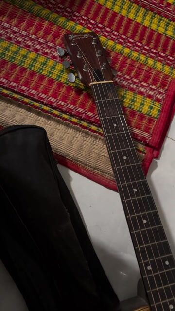 Đàn guitar Thành Gỗ Nâu. Mua bán Nhạc cụ tại Quận Ninh Kiều Cần Thơ được đăng bởi linh hình 1