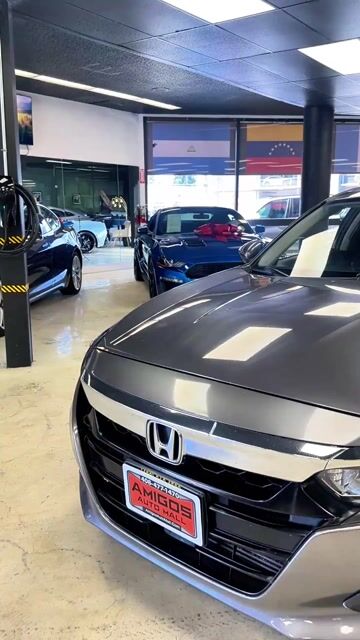 2018 Honda Accord video thumbnail