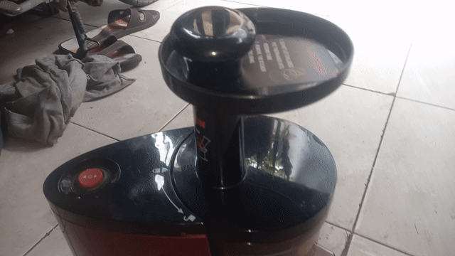 Máy Ép Chậm Hoa Quả SAVTM JE-07, Mới 85%. Mua bán Bếp, lò, đồ điện nhà bếp tại Huyện Bình Chánh Tp Hồ Chí Minh được đăng bởi  CHỢ VẬN MAY  hình 1
