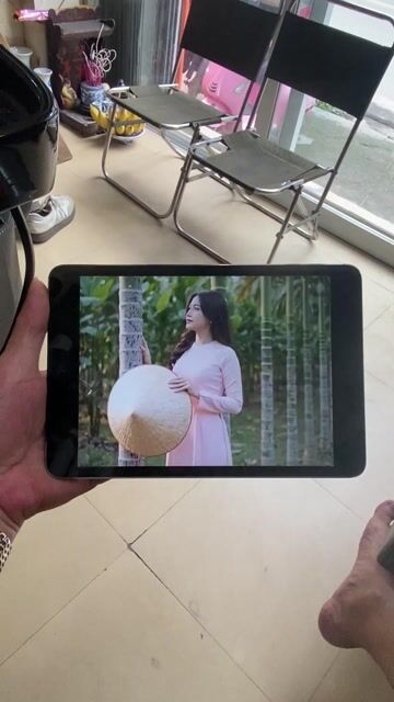thanh lý máy ipad mini2 zin đẹp 98/% pin trâu bò. Mua bán Máy tính bảng tại Quận Thanh Xuân Hà Nội được đăng bởi Văn sỹ cắt tóc hình 1