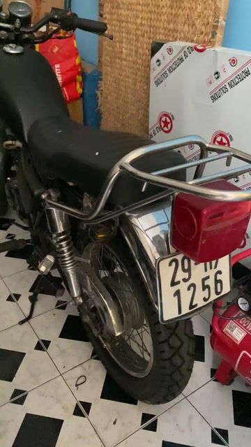 Suzuki GN 125 Đen. Mua bán Xe máy tại Quận 1 Tp Hồ Chí Minh được đăng bởi Vân Lê Trầ hình 1