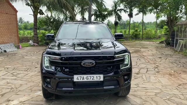 Ford Everest 2023 Sport 2.0L 4x2 AT - 30000 km. Mua bán Ô tô tại Thành phố Buôn Ma Thuột Đắk Lắk được đăng bởi Trọng Anh hình 1