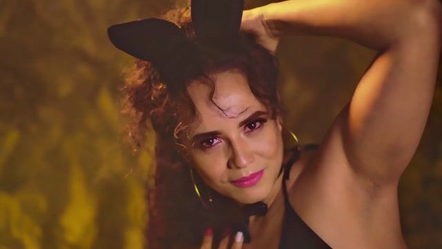 Model - Michell_Flores mature