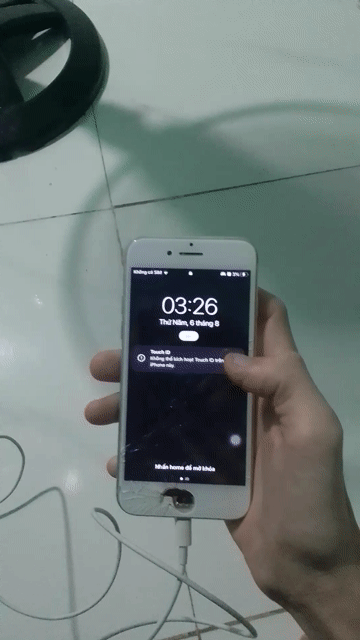Apple iPhone 7 32GB Trắng Đã qua sử dụng. Mua bán Điện thoại tại Thị xã Tân Uyên Bình Dương được đăng bởi Phúc Nguyễn hình 1