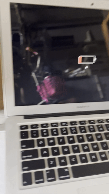 Apple MacBook Air A1466 Bạc Đã sử dụng. Mua bán Laptop tại Thành phố Long Xuyên An Giang được đăng bởi NGO HAI hình 1