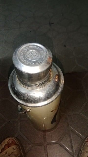 Bình thủy Rạng Đông Trắng. Mua bán Dụng cụ nhà bếp tại Quận Tân Bình Tp Hồ Chí Minh được đăng bởi Hoàng Trâm hình 1