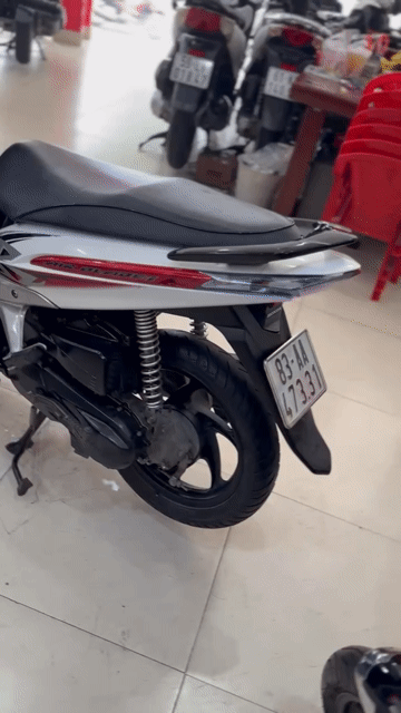 Air Blade 2010 Fi Full Thái.Trắng Đen Sport.BS83. Mua bán Xe máy tại Quận 6 Tp Hồ Chí Minh được đăng bởi Cửa Hàng Xe Máy Hoà Bùi hình 1