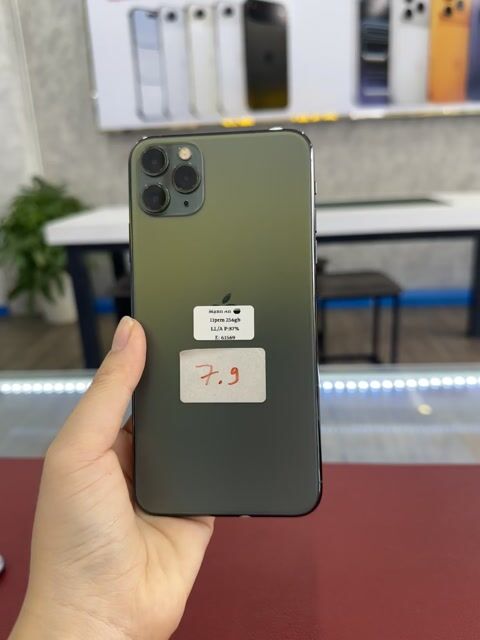 iPhone 11 Pro Max 256GB Xanh. Mua bán Điện thoại tại Thành phố Thủ Dầu Một Bình Dương được đăng bởi Phong Le hình 1