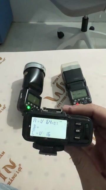 Bộ kích hoạt đèn flash Godox X1T Canon Đen. Mua bán Máy ảnh, Máy quay tại Huyện Đồng Phú Bình Phước được đăng bởi Xuân Trường hình 1