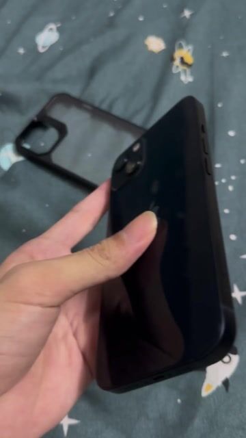 iPhone 13 zin full chức năng. Mua bán Điện thoại tại Quận 4 Tp Hồ Chí Minh được đăng bởi NTT hình 1