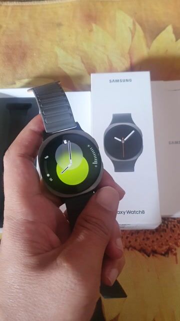 Samsung Watch 8 Đen 44mm hàng ViN bh dài nét . Mua bán Thiết bị đeo thông minh tại Quận Cầu Giấy Hà Nội được đăng bởi vbang68 hình 1