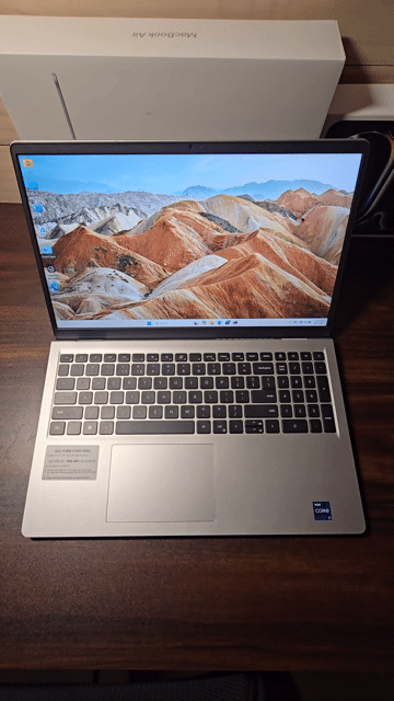 0176 Dell Inspiron 15 3530 i7-1355U/16G/512G/120Hz. Mua bán Laptop tại Quận Bình Tân Tp Hồ Chí Minh được đăng bởi T D Laptop hình 1