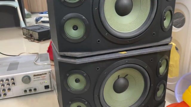 Loa karaoke Paramax P1000 Đen. Mua bán Tivi, Âm thanh tại Thành phố Thủ Đức Tp Hồ Chí Minh được đăng bởi Phương hình 1