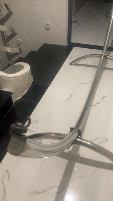 Khung võng Kim loại Bạc Hư hỏng. Mua bán Giường, chăn ga gối nệm tại Thành phố Thủ Đức Tp Hồ Chí Minh được đăng bởi Trung hình 1
