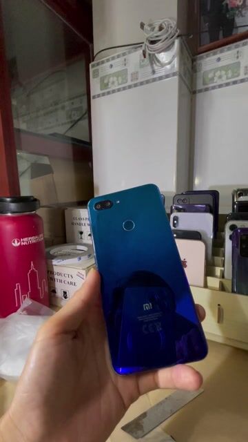 Xiaomi Mi 8 Lite 64GB Xanh tím bao mượt. Mua bán Điện thoại tại Quận Bình Tân Tp Hồ Chí Minh được đăng bởi Tantaimobile hình 1
