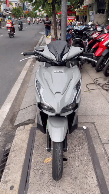 Honda Air Blade 4val 2025 Xám. Mua bán Xe máy tại Quận Tân Phú Tp Hồ Chí Minh được đăng bởi Tuanduy hình 1