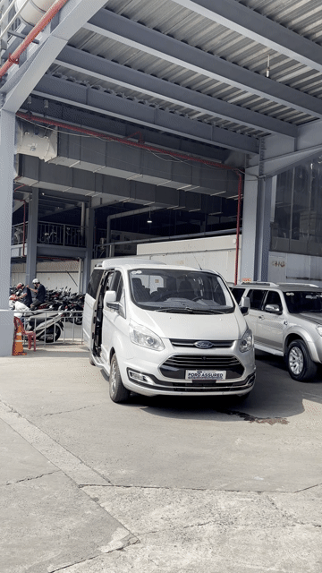 Ford Tourneo Titanium Lên Full PK ODO 5Vạn. Mua bán Ô tô tại Thành phố Thủ Dầu Một Bình Dương được đăng bởi Ngô Thành Điệu hình 1
