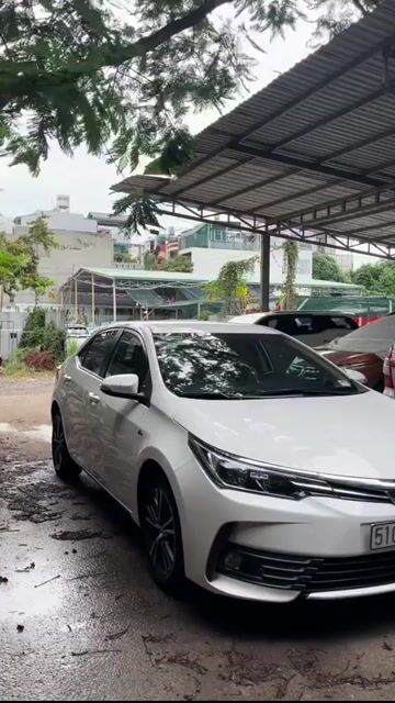Toyota Corolla Altis 1.8G AT 2017. Mua bán Ô tô tại Quận Tân Phú Tp Hồ Chí Minh được đăng bởi Lê Tấn Dũ hình 1