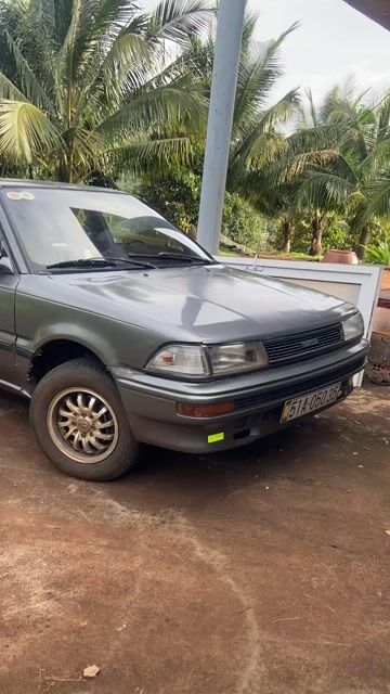 toi cần bán xe Toyota Corolla 1989 - 245000 km. Mua bán Ô tô tại Huyện Cẩm Mỹ Đồng Nai được đăng bởi Long Độ hình 1