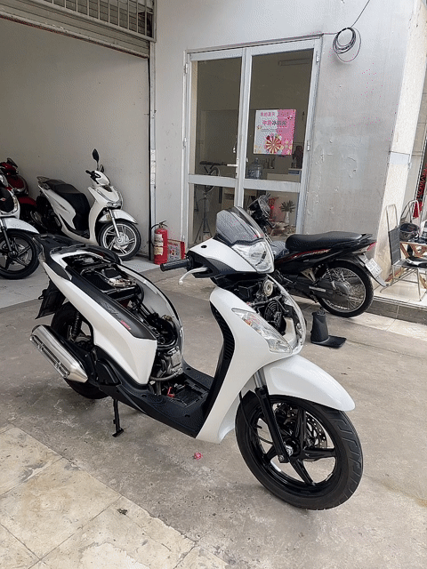 Sh nhập 3 cục. Sm 5OO4. Dk 2O10.Zin. Hsct. Cọp.❤️. Mua bán Xe máy tại Quận 12 Tp Hồ Chí Minh được đăng bởi LeeteeHung hình 1
