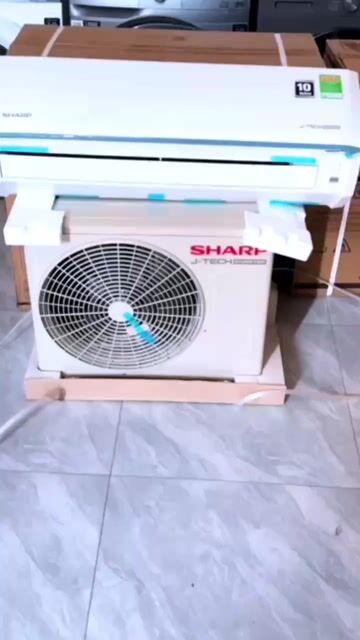 Máy lạnh Sharp 1.5 Inverter Mới - BÁN GÓP TẠI NHÀ. Mua bán Máy lạnh, điều hoà tại Quận 10 Tp Hồ Chí Minh được đăng bởi Ngọc Bích Điện Máy Trả Góp  hình 1